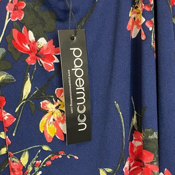 Papermoon Basima Back Detail Knit V-Neck Navy Floral Flowy Top  NEW Size 2X - Picture 5 of 8